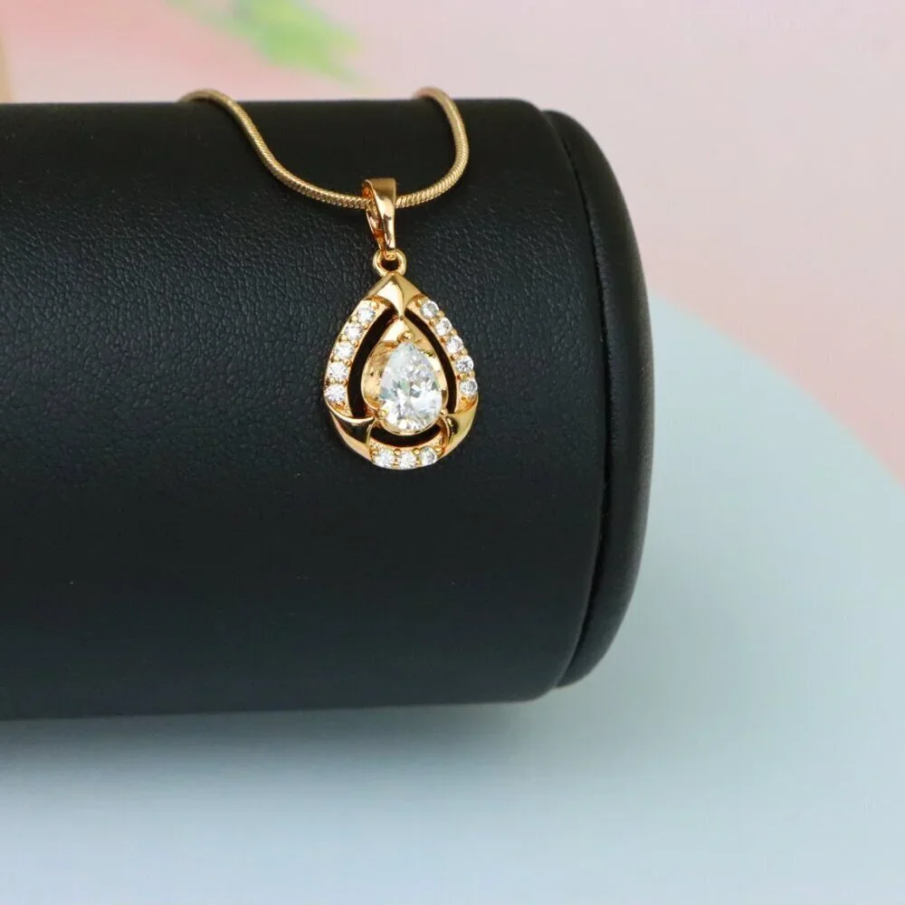 ✔ACCEPT OFFER teardrop white